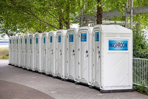 Porta potty rental for outdoor events in Mayer, AZ